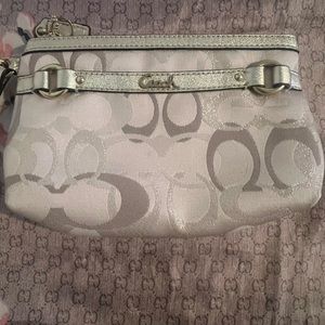 Beautiful gold Coach Poppy wristlet